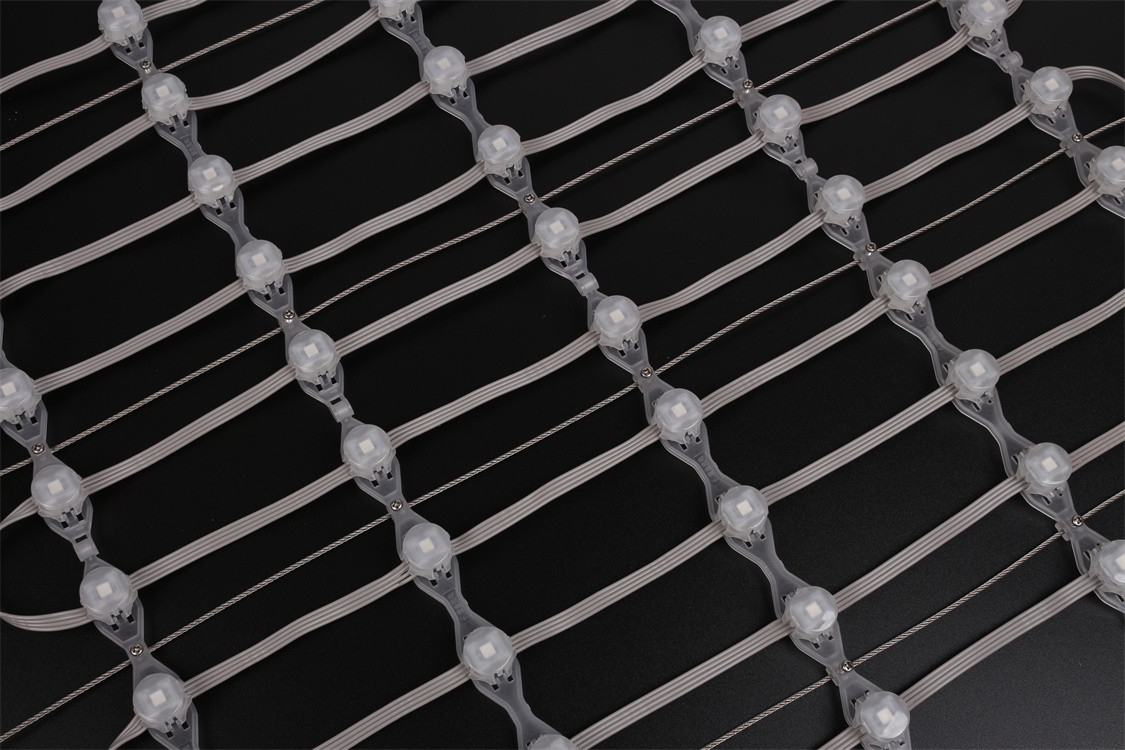 High Brightness Outdoor IP67 Flexible LED Mesh Display P50 P83 P100 ...